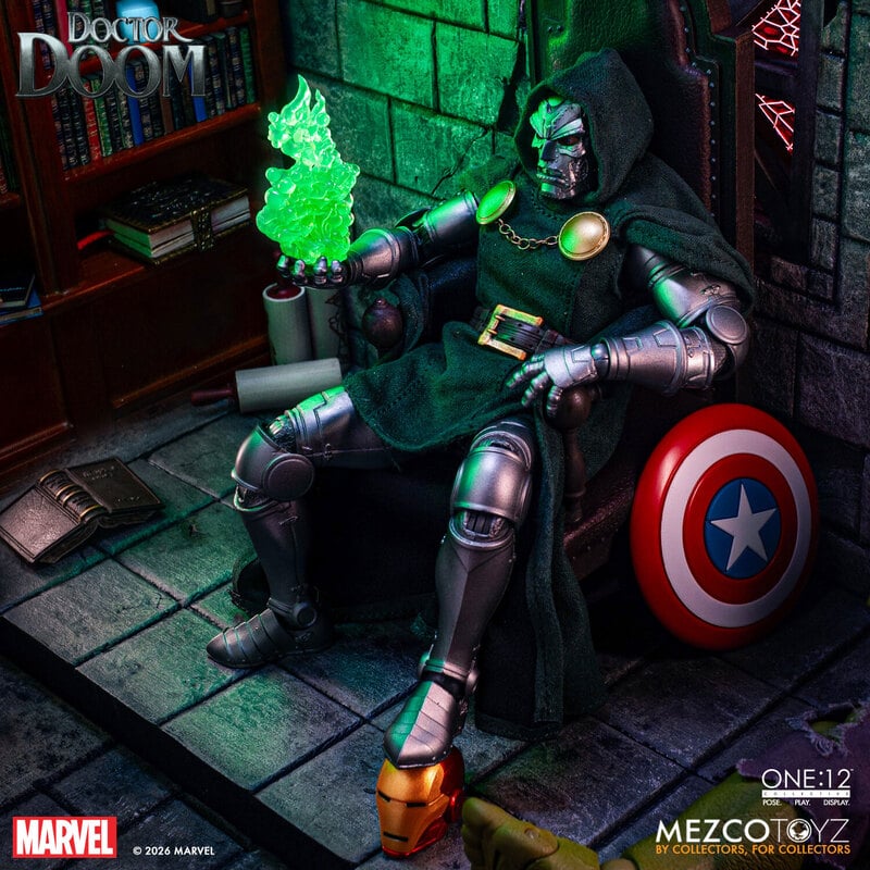 Mezco ONE:12 Doctor Doom