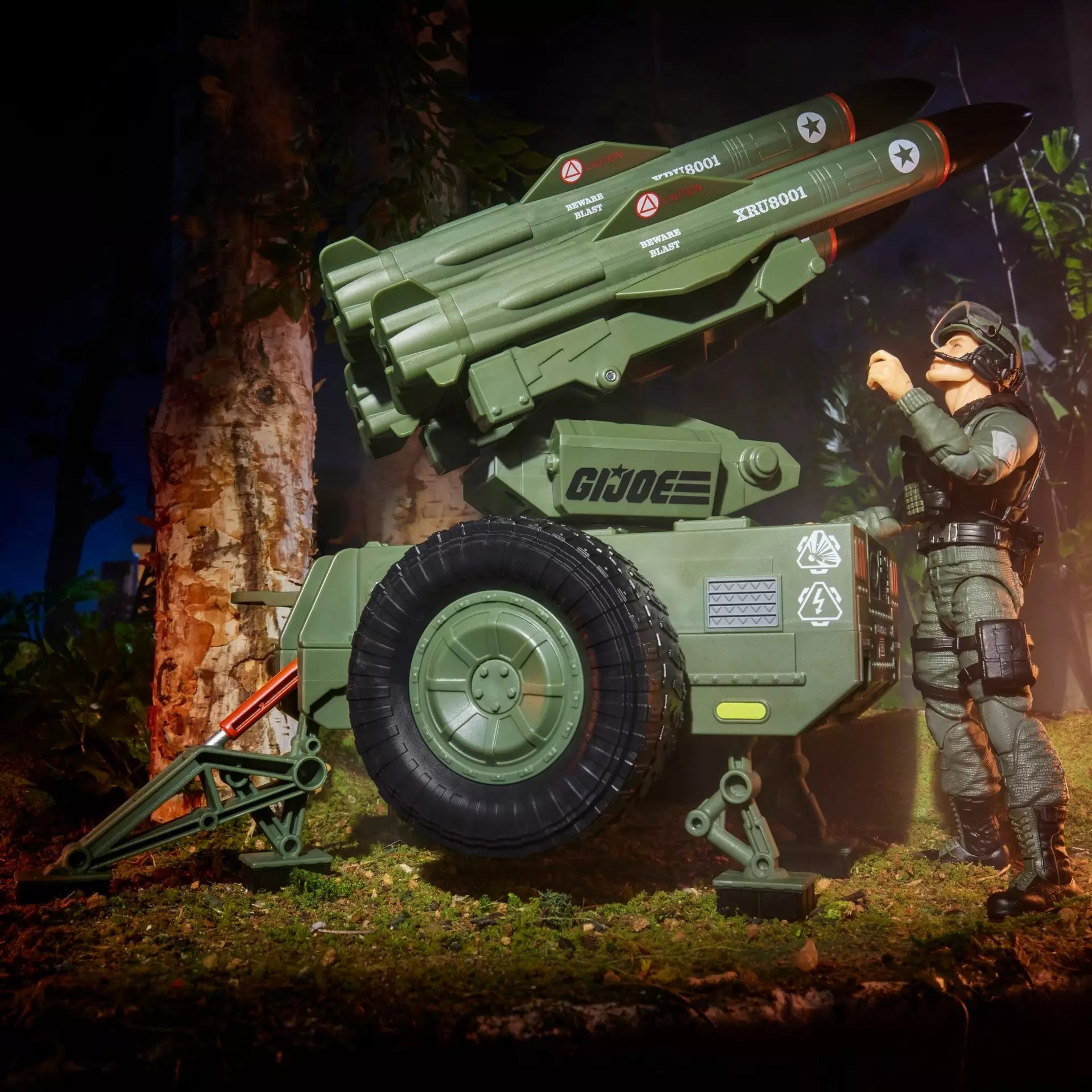 GI Joe Classified Series Clayton “Hawk” Abernathy with M.M.S. (Mobile Missile System)