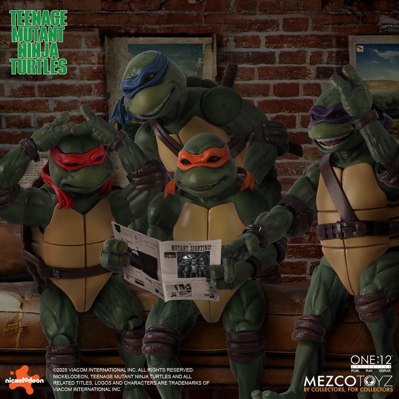 Mezco Toyz One:12 Collective Teenage Mutant Ninja Turtles (1990)