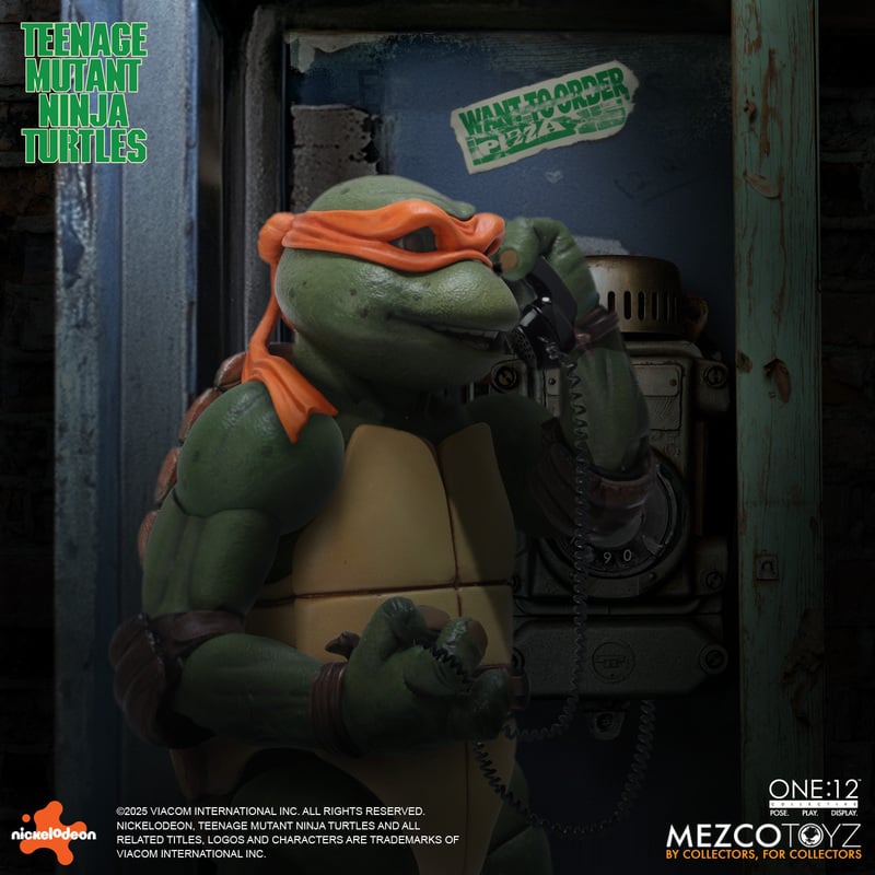 Mezco Toyz One:12 Collective Teenage Mutant Ninja Turtles (1990)