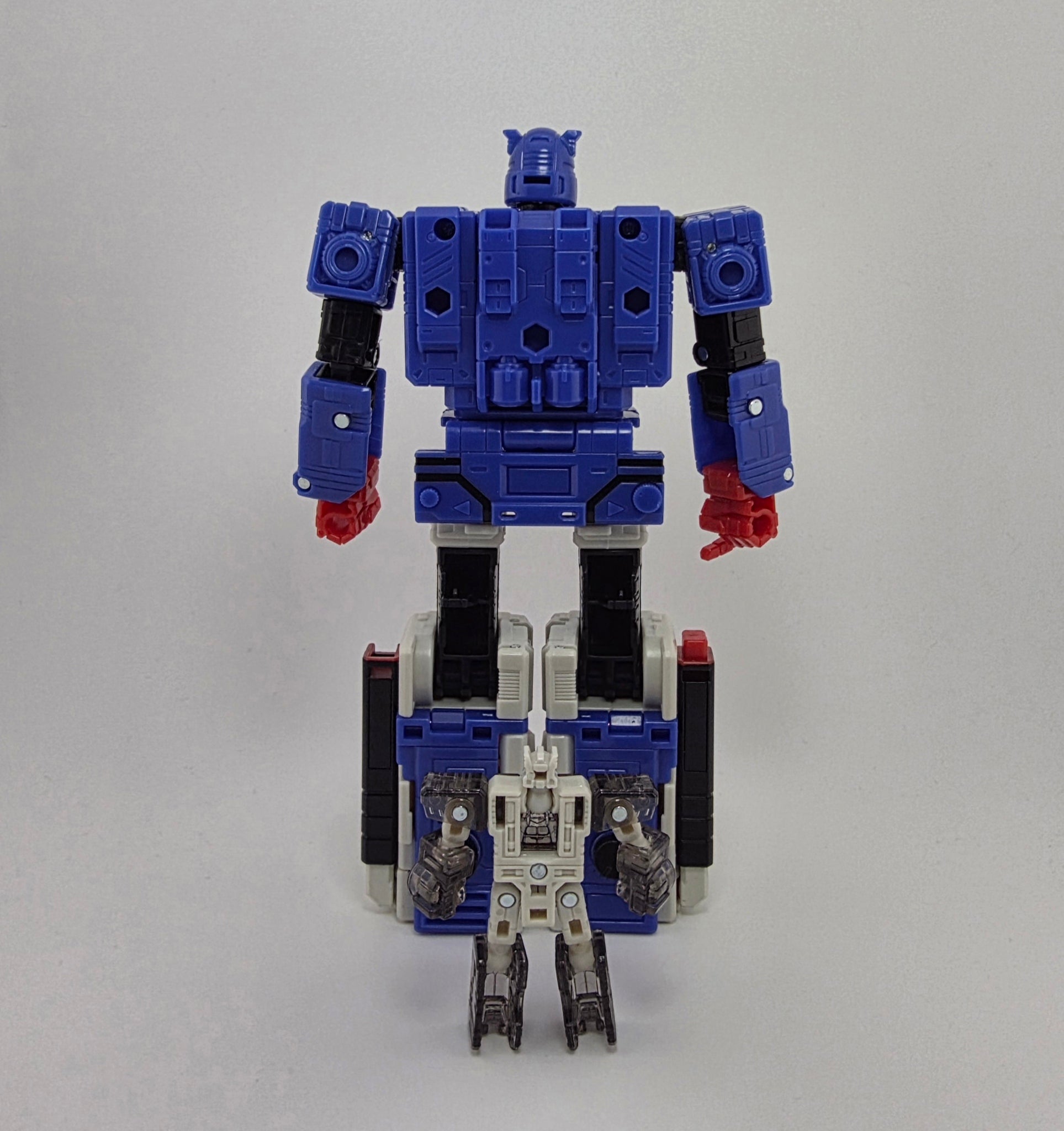 Transformers Twincast and Rewind (Legacy Evolution)